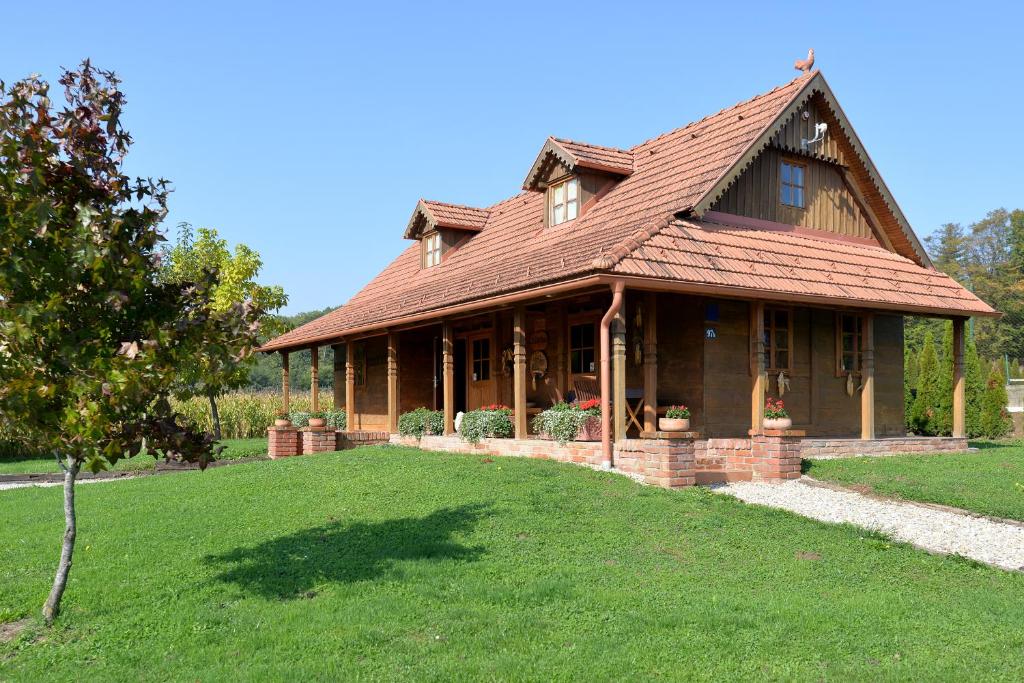 Old Oak House with its deep covered porch